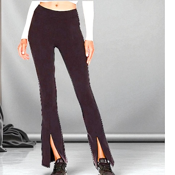 Alo Yoga Airbrush High Waist 7/8 Flutter Legging black flare leggings MSRP $128 - Picture 1 of 16